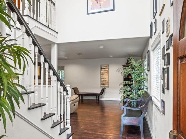 5048 W 121st Street