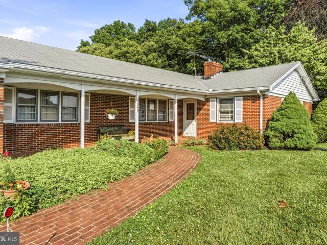 5049 Braddock Road