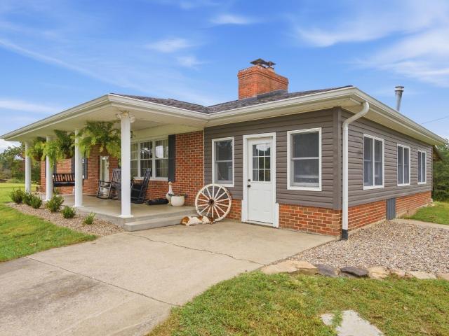 5049 Highway 2017