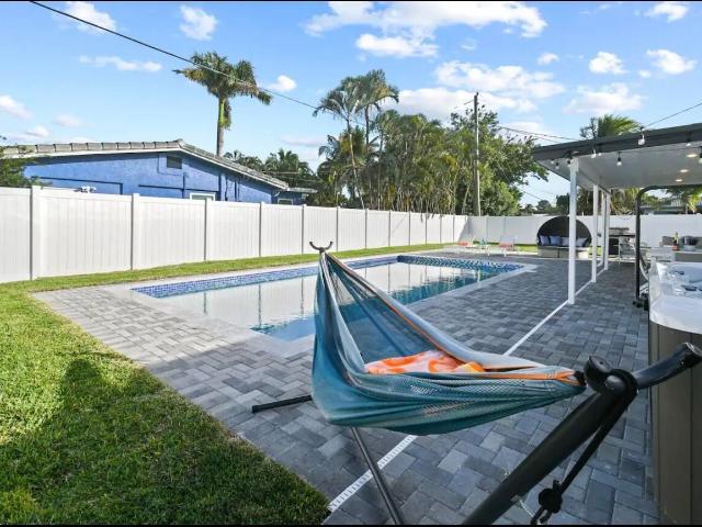 5040 NE 22nd Avenue, Lighthouse Point, US, FL