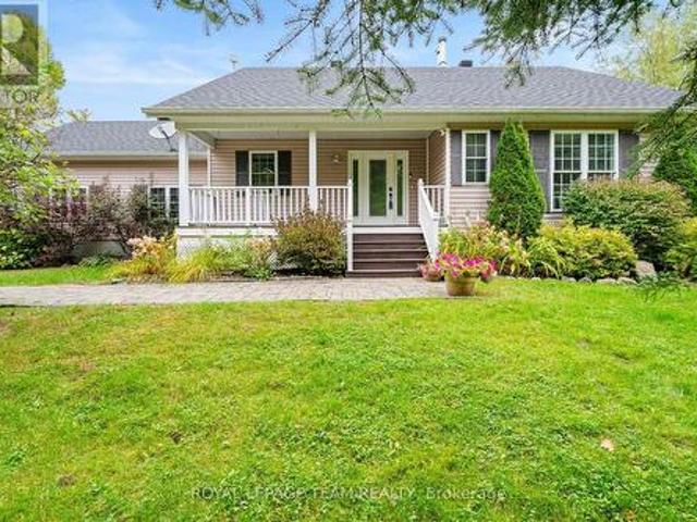 5040 Stonecrest Road, Ottawa, ON, K0A 3M0 house for sale | Listing ID X13861 | Royal LePage