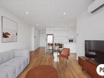 504/170 Logan Rd, Woolloongabba Apartment for rent Listed by.