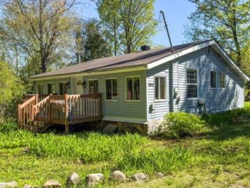 5041 Ch. Lost River, Harrington, QC, J8G 2T1 house for sale | Listing ID 13164 | Royal LePage