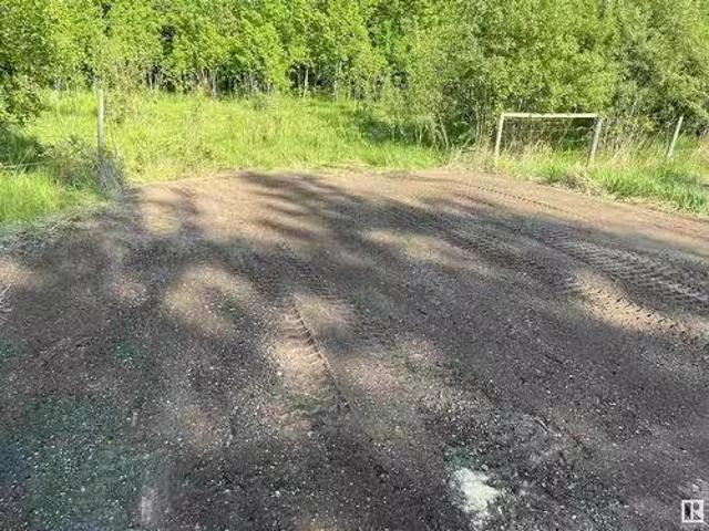 50425 Rge Rd 225, Rural Leduc County, AB, T0B 3M1 vacant lan.
