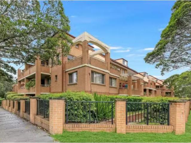 50/42 50 Hampstead Road, Homebush West Apartment for rent Lis.