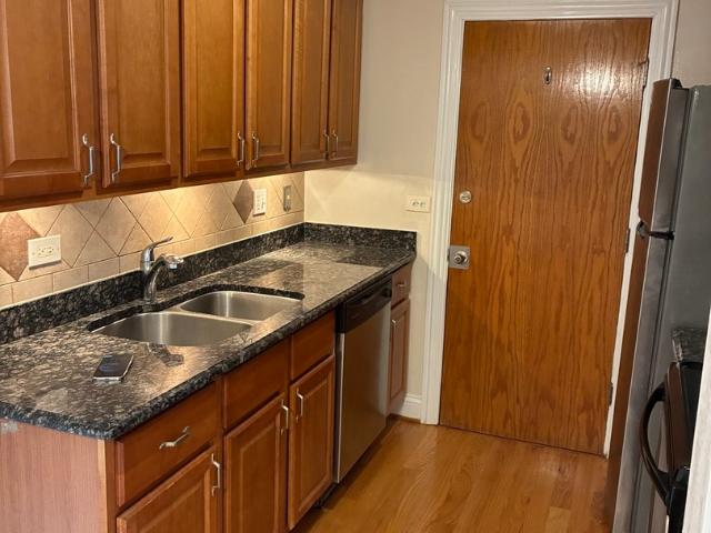 5043 N East River Road # 1A