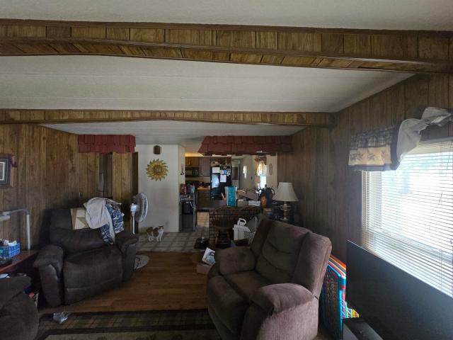 504 2ND Street