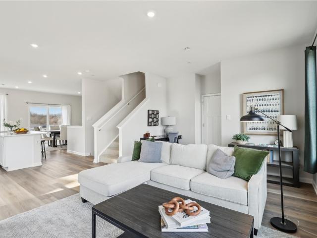 504 Cherry Tree Dr