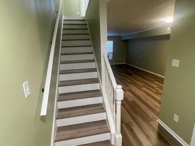 504 Green Mountain Drive # #305