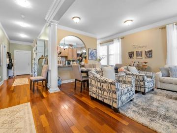 504 E 6th Unit 101 Street # 101