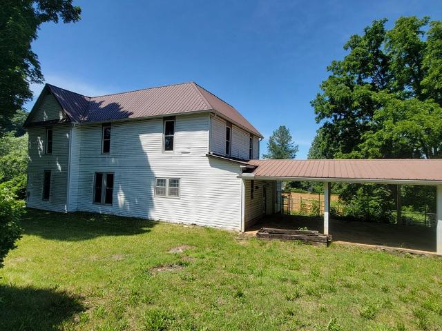 504 Evans Street