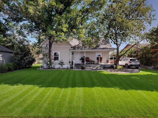 504 Jefferson St, Hillsboro, TX 76645 | MLS #21168