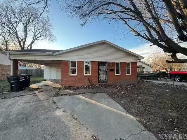 504 LOCUST AVE, TRUMANN, AR 72472