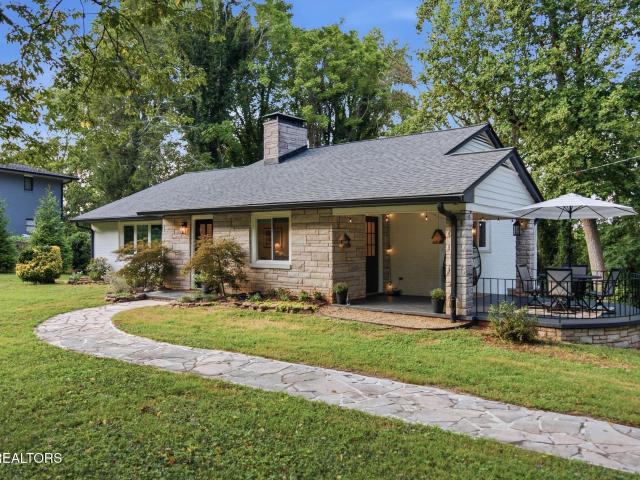 504 Locust Hill Lane
