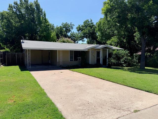 504 N Elm Street