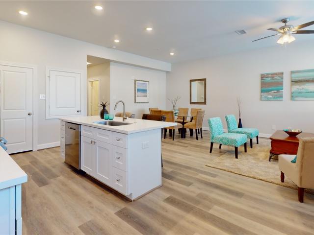 504 Nursery Rd 1205