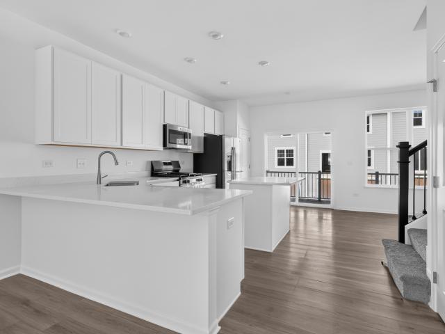 504 Red Oak Circle