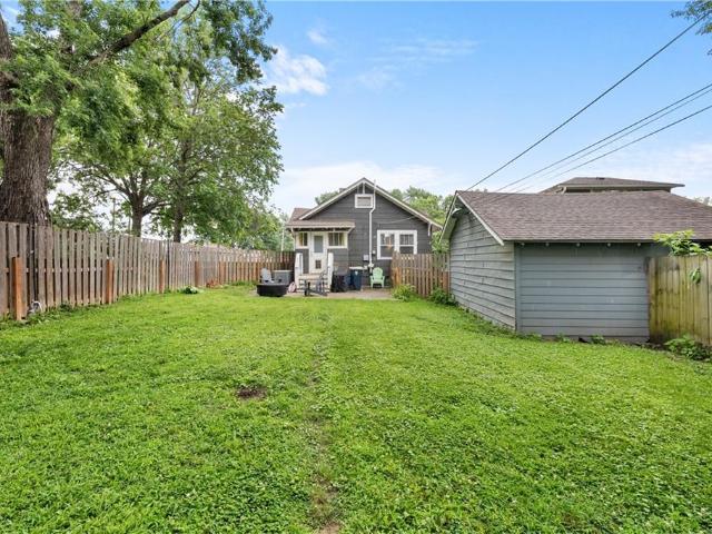 504 W 77th Street