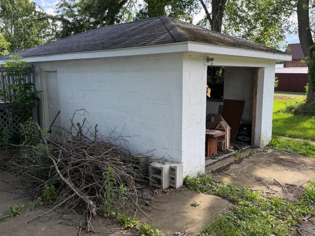 504 Thoman Street