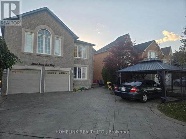 5054 Terry Fox Way, Mississauga, ON, L5V 1R7 house for sale | Listing ID W14024 | Royal LePage
