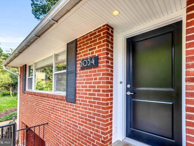 5054 37Th Street N