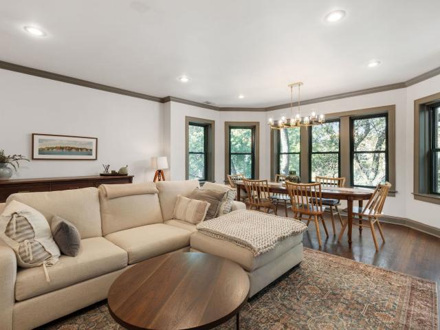5055 N Winchester Avenue # 3