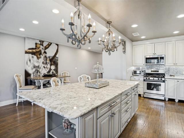 5055 Addison Circle # 423