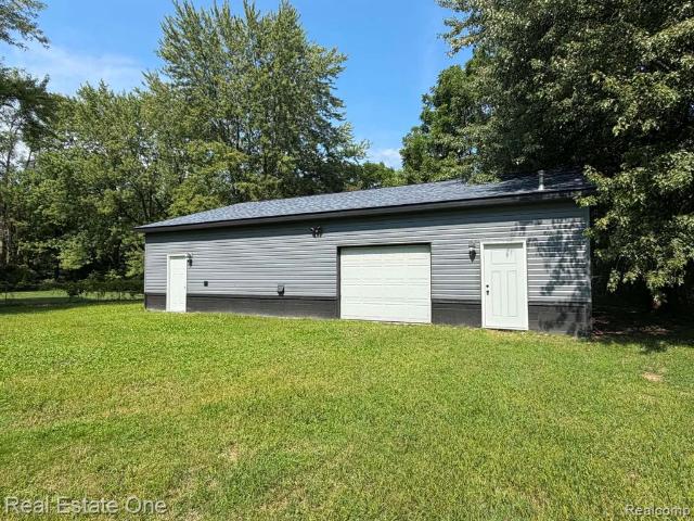 5055 Lapeer Road