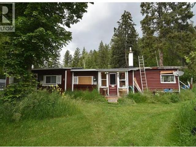 5057 Bradford Road, Skookumchuck, BC, V0B 2E0 house for sale | Listing ID 10365 | Royal LePage