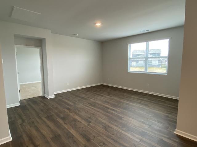 5058 Hunters Village Dr, Lebanon, US, TN