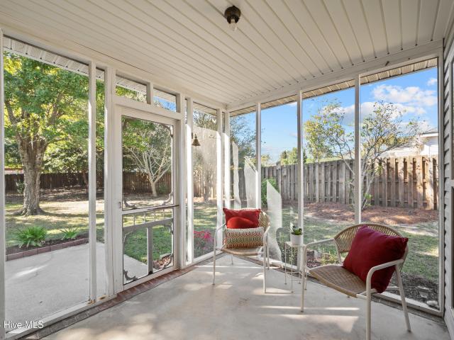 5059 Pleasant Pointe Drive