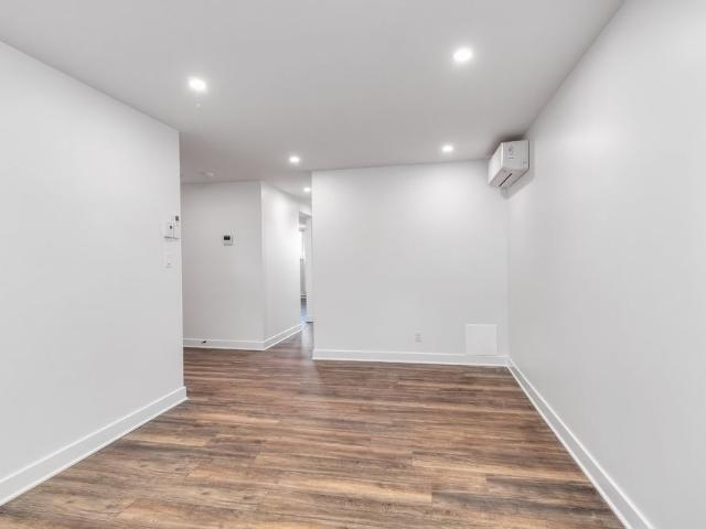 5050 Boul. Notre Dame, Laval Chomedey, QC H7W