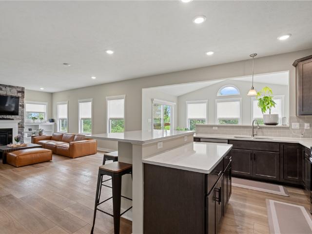 5052 Chalfant Ln