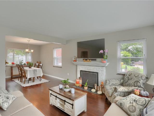 505 Clifton Ave