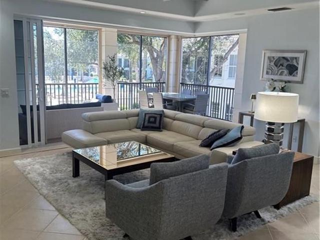 505 Avellino Isles CIR #38202, NAPLES, US, FL