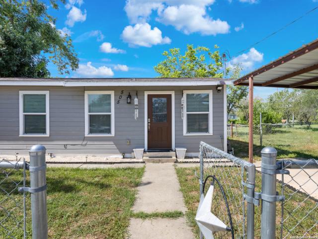 505 Avenue E, Poteet, TX 78065 | MLS #1885