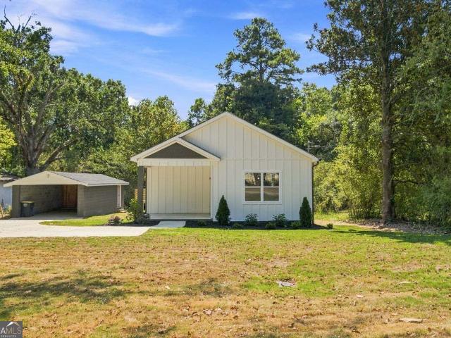 505 Burnett Ferry Road SW