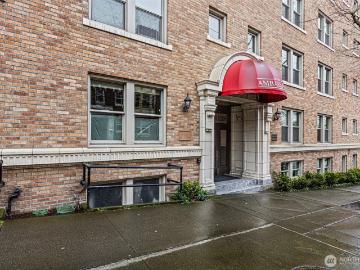 505 E Denny Way, Unit A305, Seattle, WA 98122 | MLS #2488