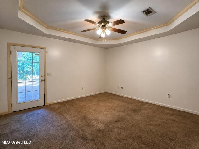 505 Fairview Cove