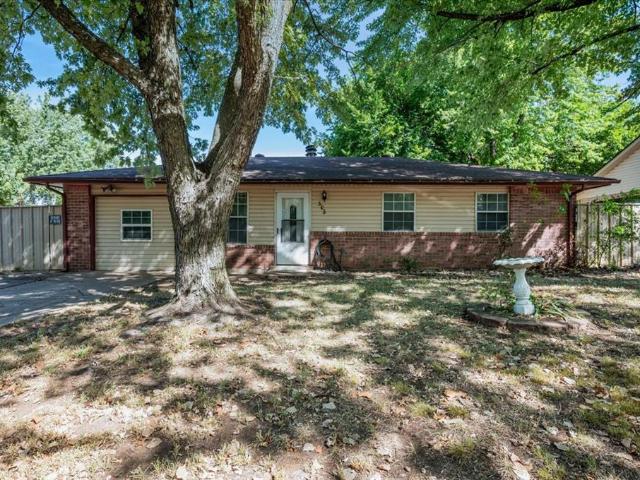 505 Meadowlake Drive