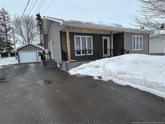 505 Rue Breau, Tracadie, NB, E1X 1E3 house for sale | Listing ID NB133872 | Royal LePage