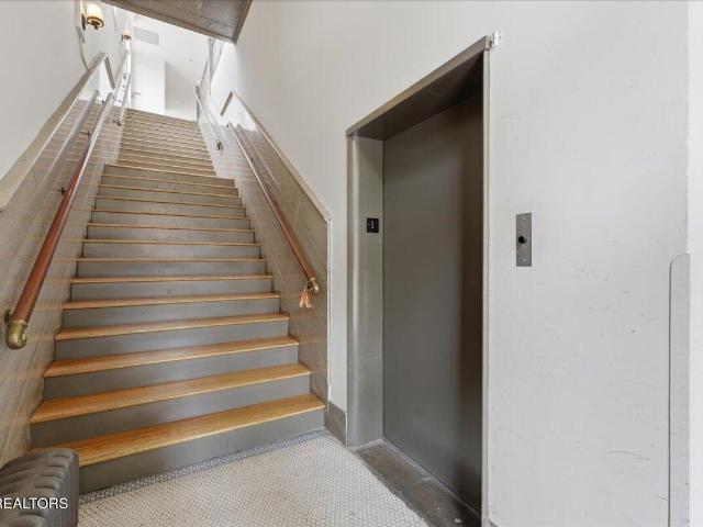 505 Union Ave 208