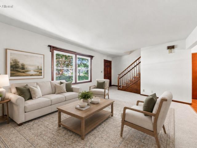 5069 W Colonial Ct