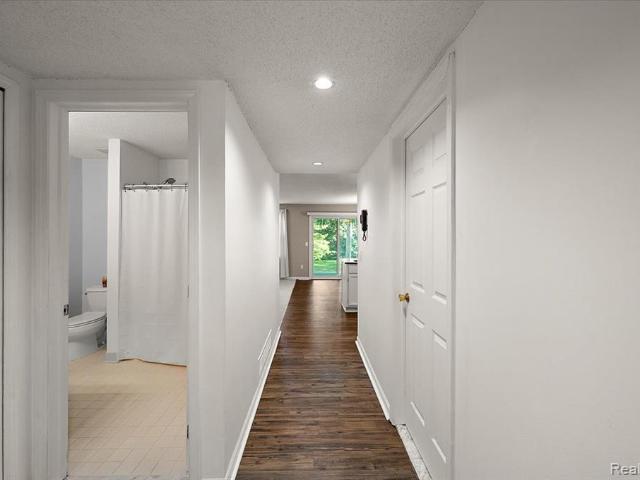 5060 Harbor Oak Drive # 49