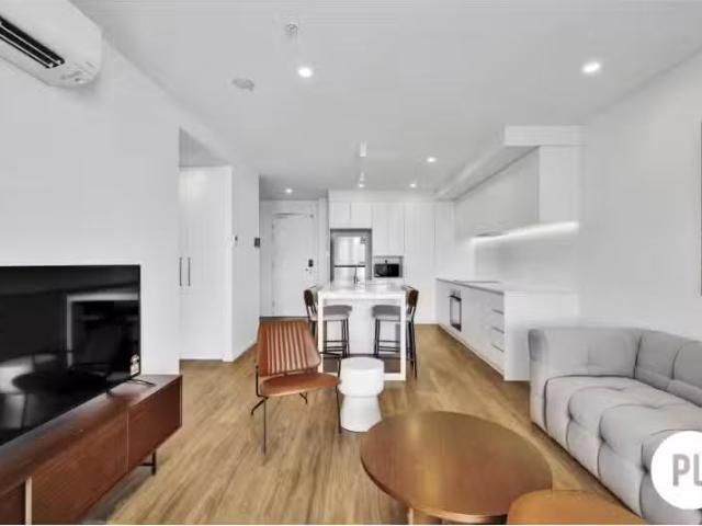 506/170 Logan Rd, Woolloongabba Apartment for rent Listed by.