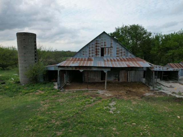 5061 S Farm Road 29