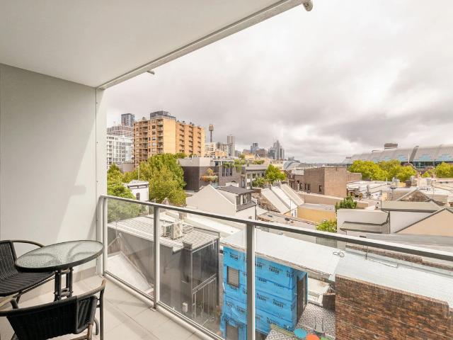 506 / 302 Crown Street, Darlinghurst NSW 2010 | BresicWhitney