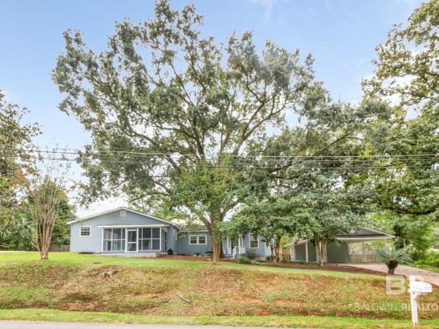506 Church Ave