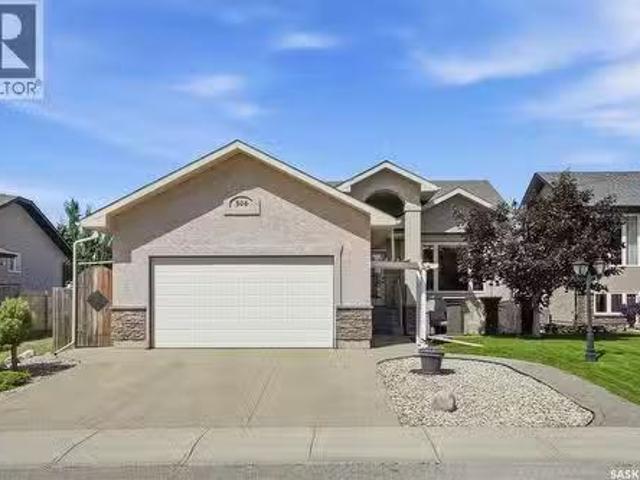 506 Antler Crescent, Warman, SK, S0K 4S1 house for sale Lis.