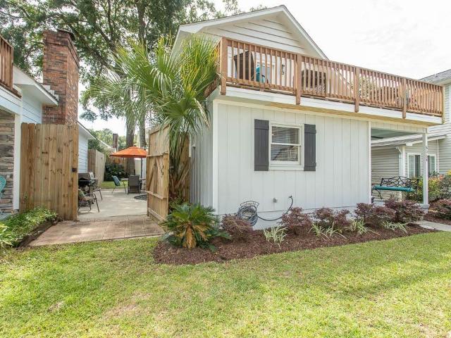 506 B Rosemary Ln